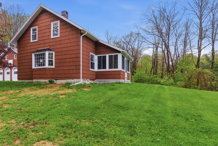 Property Photo:  114 Mansfield Road  NH 03084 