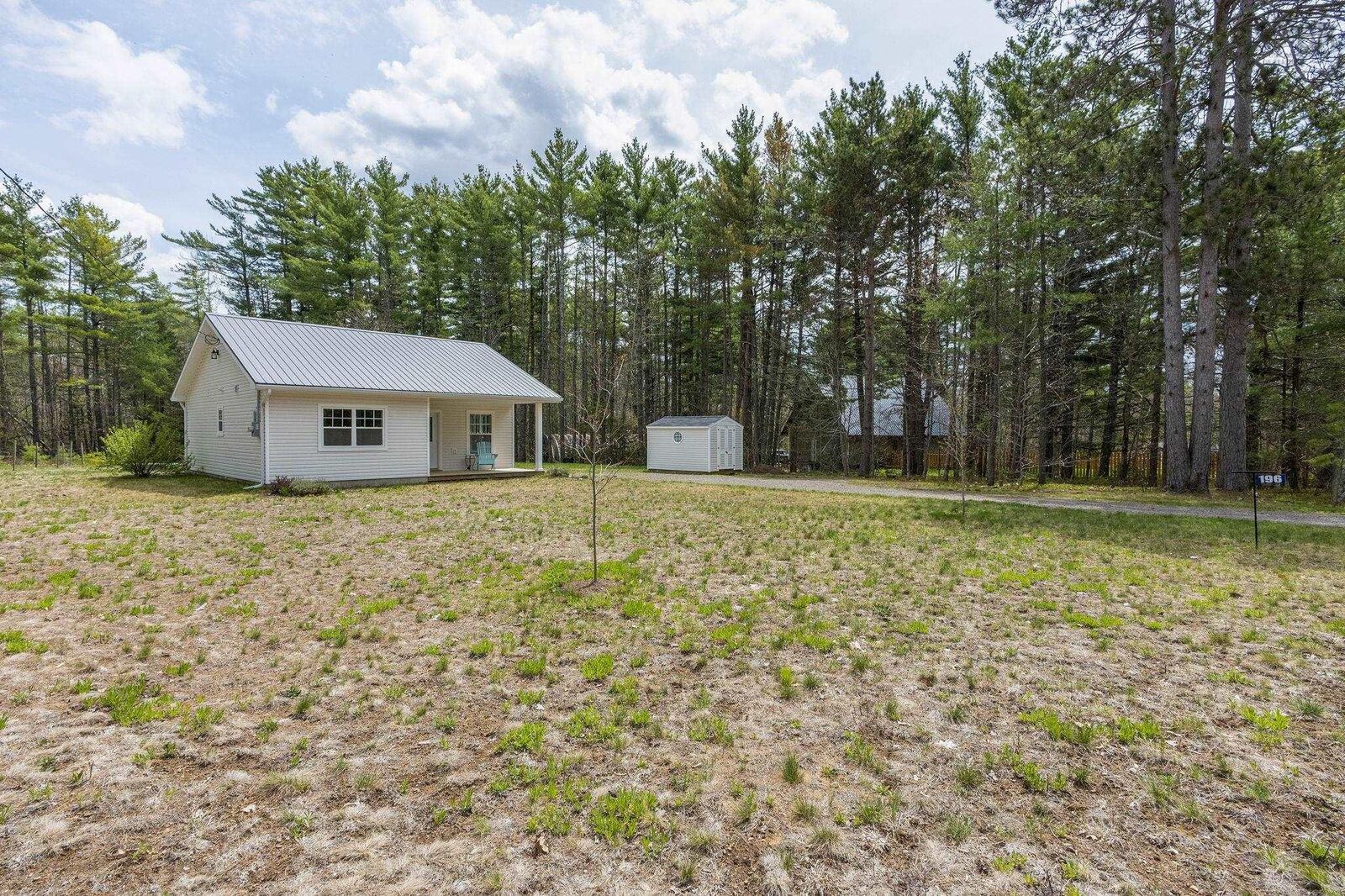 Property Photo:  196 Brookside Drive  NS B0P 1R0 