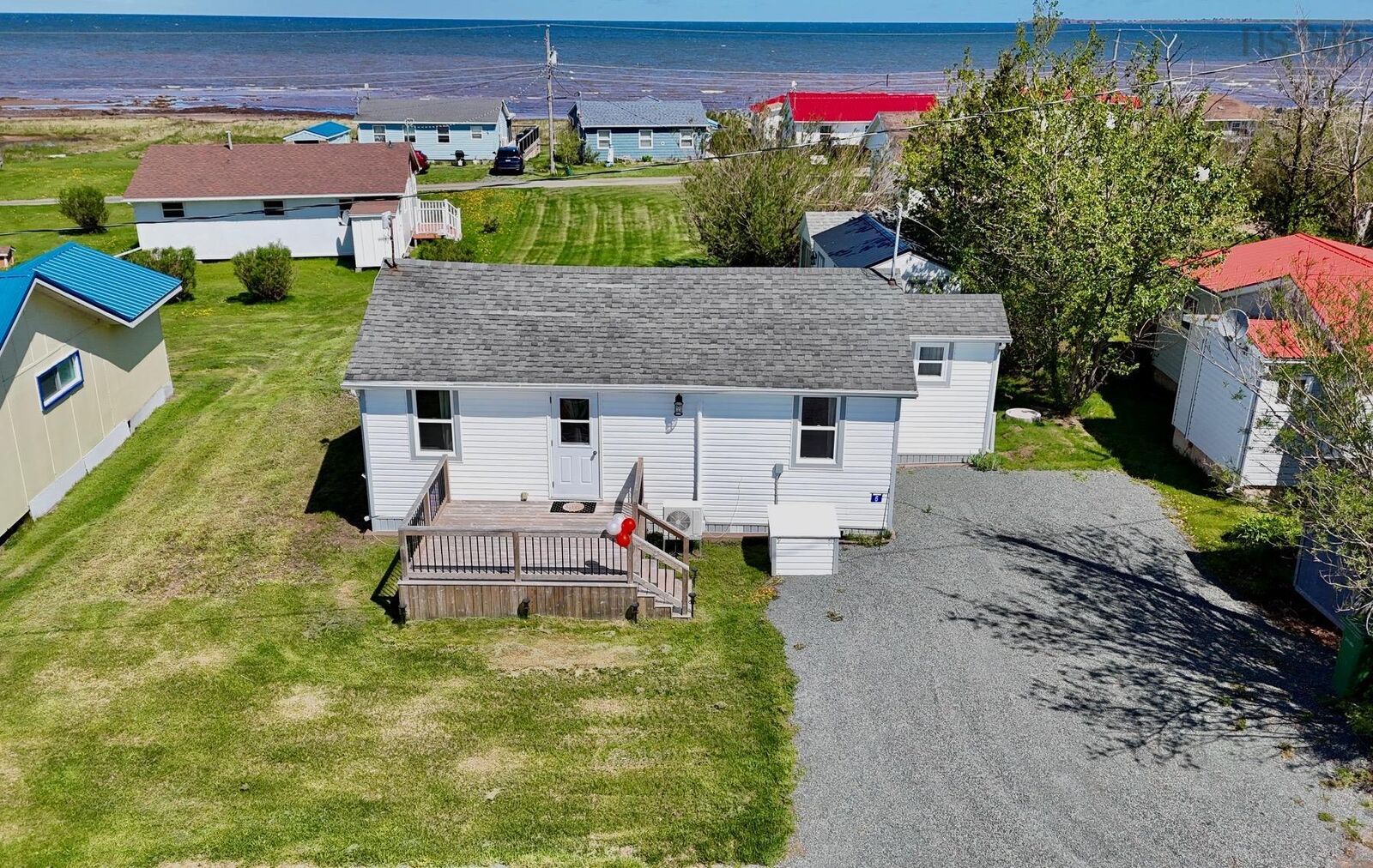 Property Photo: 6 Douglas Crescent NS B0K 1N0