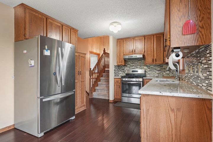 Property Photo:  5700 Willow Trail  MN 55126 