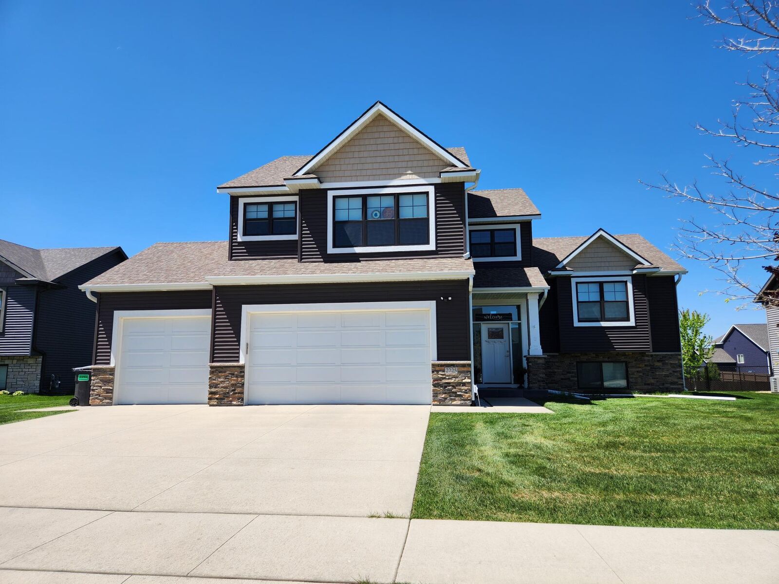 Property Photo:  2225 Phoenix Road SW  MN 55902 