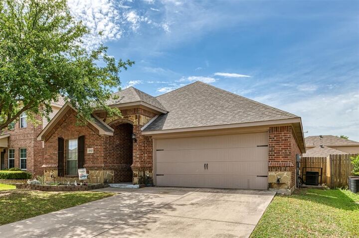Property Photo:  4945 Wild Oats Drive  TX 76179 