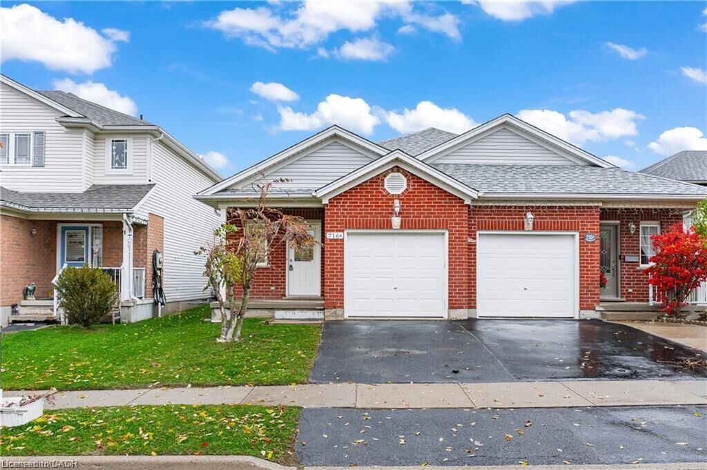 Property Photo:  716 Karlsfeld Road A  ON N2T 2W4 