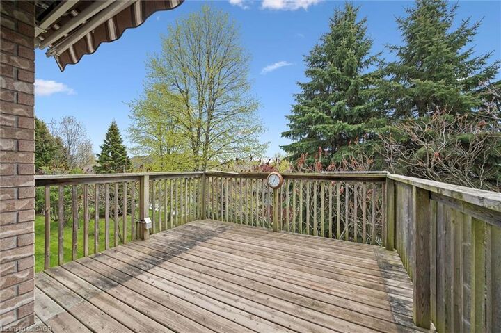 Property Photo:  20 Isherwood Avenue 51  ON N1R 8P9 
