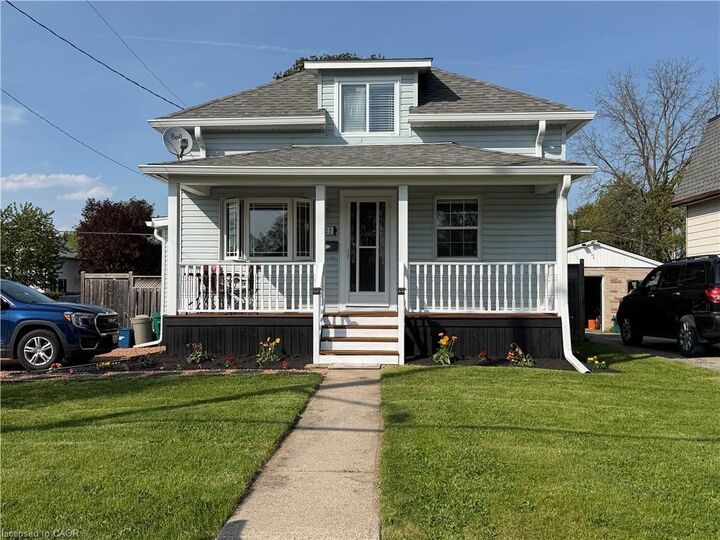 Property Photo:  123 Norfolk Avenue  ON N1R 3V3 