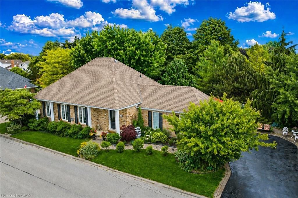Property Photo:  12 Pinot Trail  ON L0S 1J0 