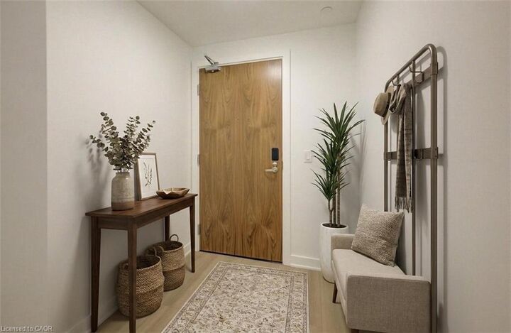 Property Photo: 25 Wellington Street S 2101 ON N2G 0G5