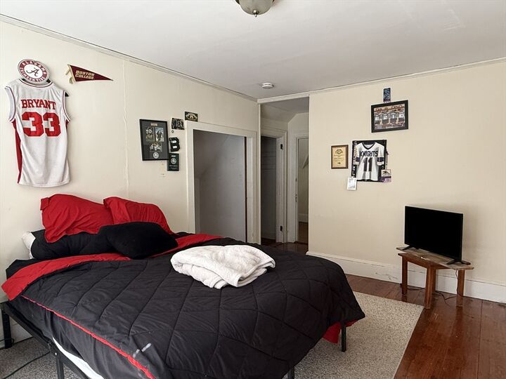 Property Photo:  12 Braemore Rd Hs  MA 02135 