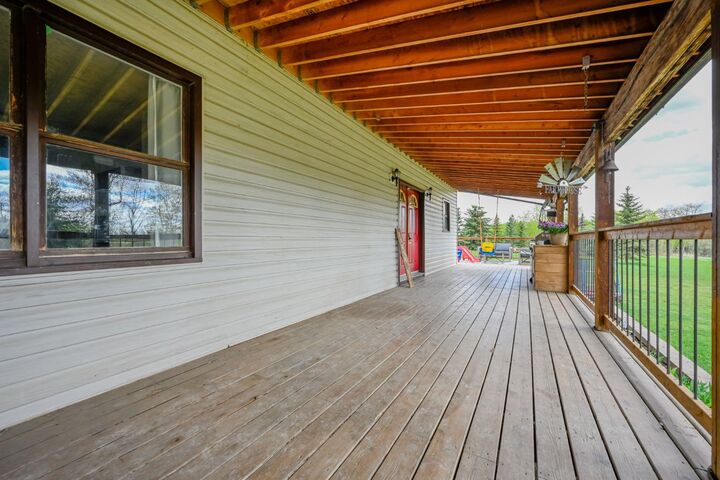 Property Photo: 31050 43 Highway AB T0H 0G0