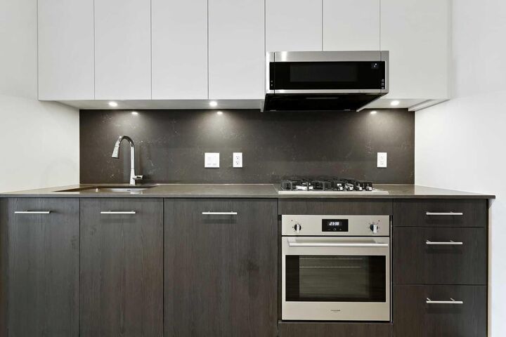 Property Photo:  730 2 Avenue SW 1103  AB T2P 1R8 