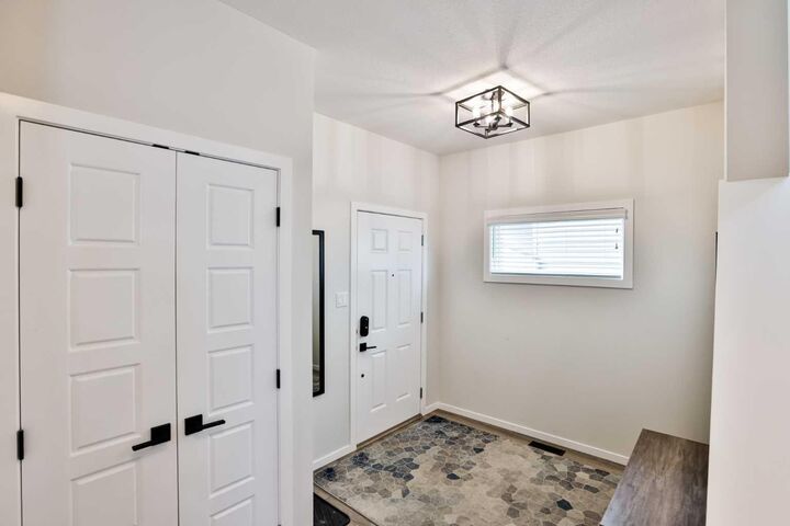Property Photo:  1109 Pacific Circle W  AB T1J 5V5 