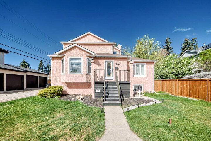 6907 6 Street SW — photo 1
