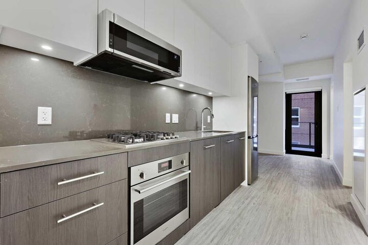 Property Photo:  730 2 Avenue SW 810  AB T2P 1R8 