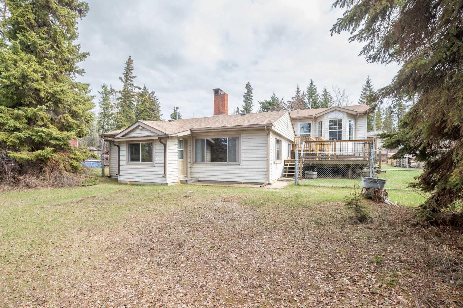 Property Photo: 2731 6 Street AB T0G 0K0