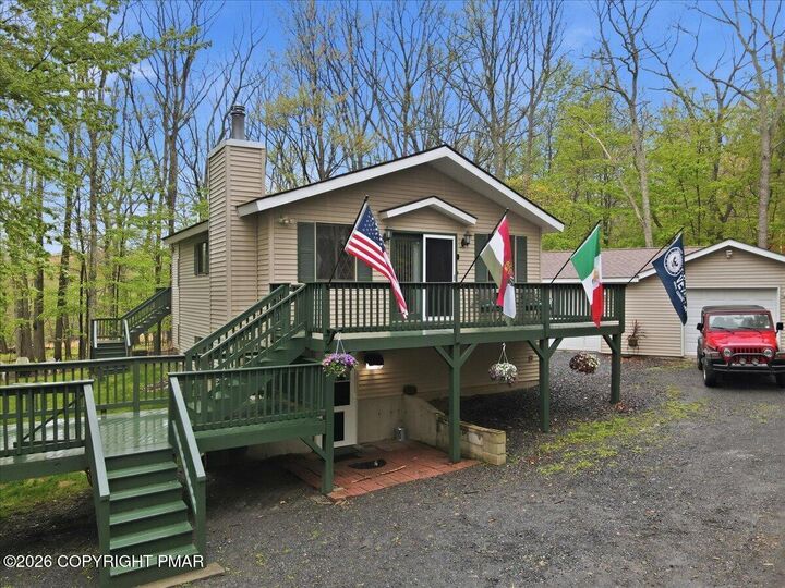 Property Photo:  149 McMichaels Court  PA 18360 