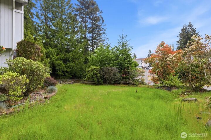 Property Photo:  5003  64th Avenue W  WA 98467 