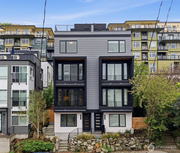 Property Photo:  2011  Dexter Avenue N A  WA 98109 