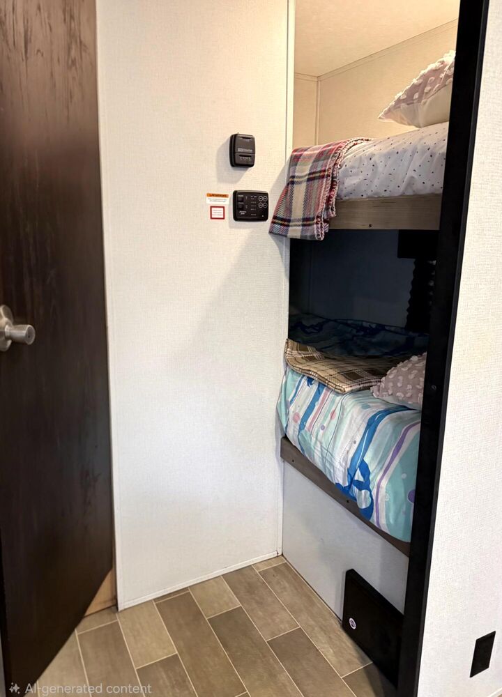 Property Photo: 1510 S 19th Avenue Mh FL 33020