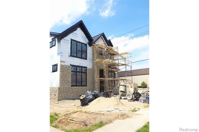 Property Photo: 799 N Harvey Street MI 48170
