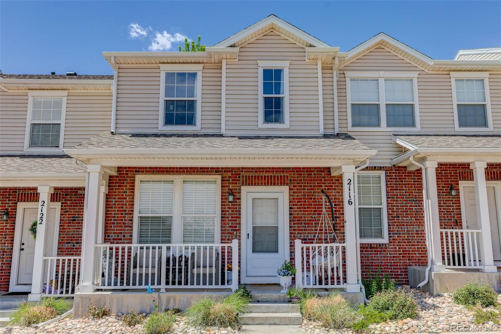 Property Photo:  2116 Creekridge Point  CO 80910 