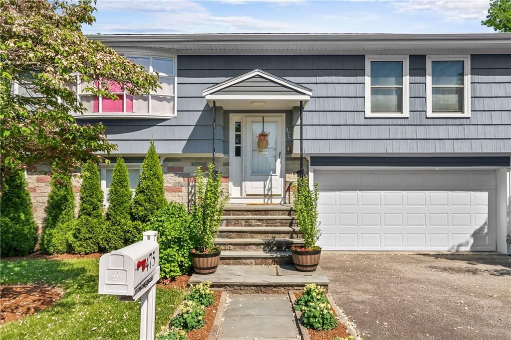 Property Photo:  475 Elmgrove Avenue  RI 02906 