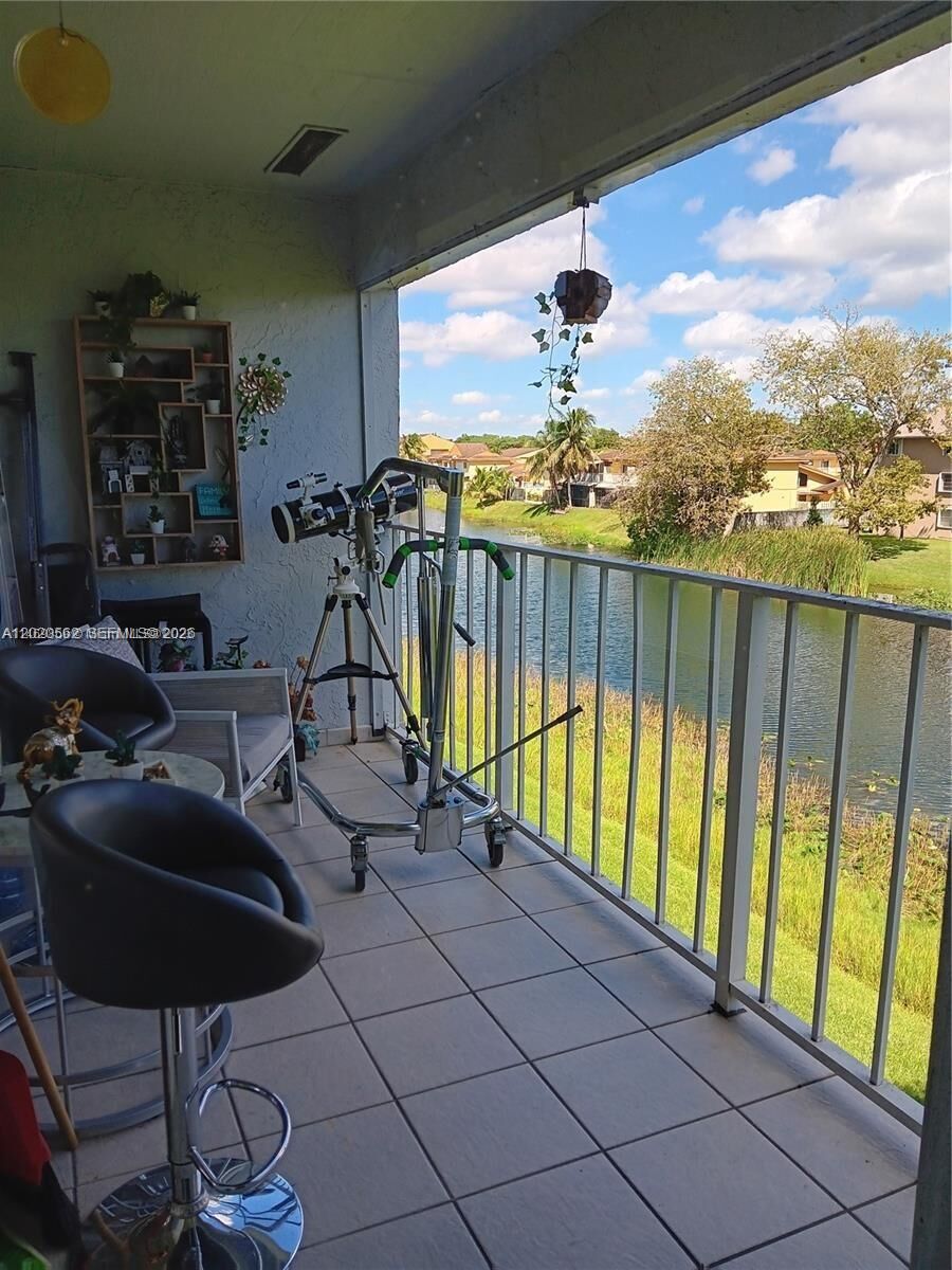 Property Photo: 8475 SW 156th Ct 333 FL 33193