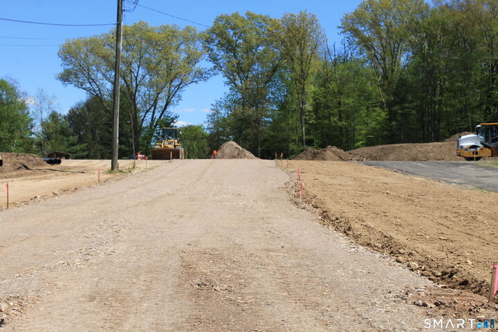 Property Photo: 11 Thayer Rd Extension CT 06441