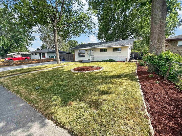 Property Photo: 2007 W 5th Ave WA 99337