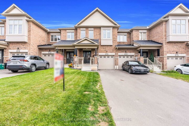 Property Photo: 21 Sapphire Way ON L0S 1A0