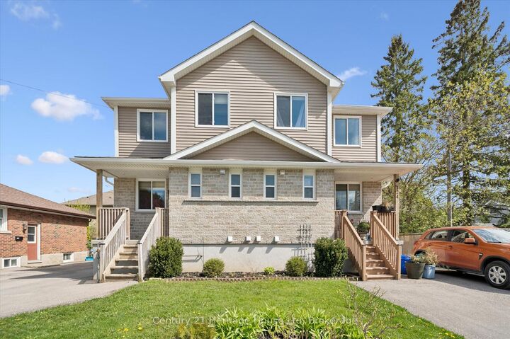 126 Forfar Street E — photo 1