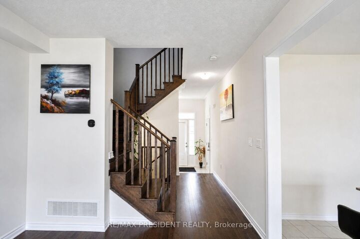 Property Photo: 34 Eberly Woods Drive ON L7C 4J2