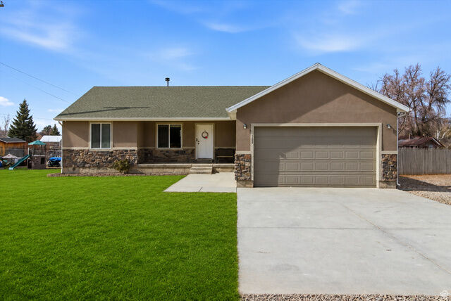 Property Photo: 169 N 470 E UT 84642