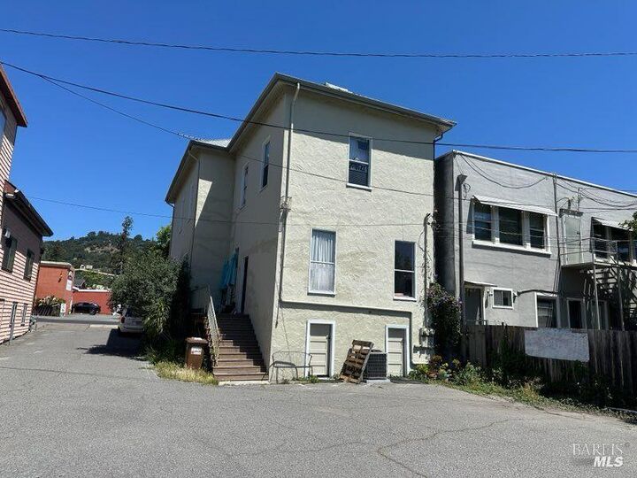 Property Photo:  1547 4th Street A  CA 94901 