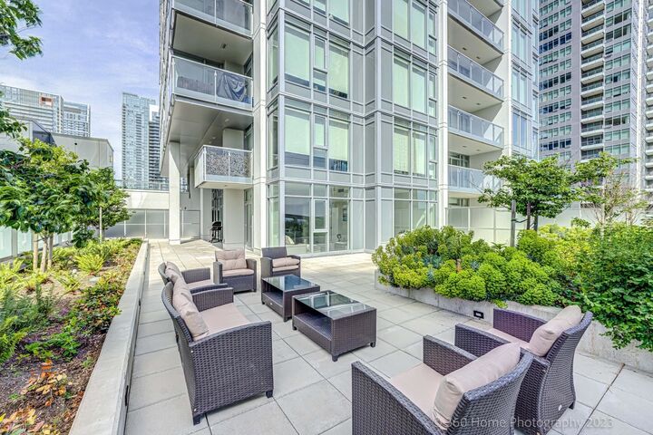 Property Photo:  4458 Beresford Street 707  BC V5H 0J1 