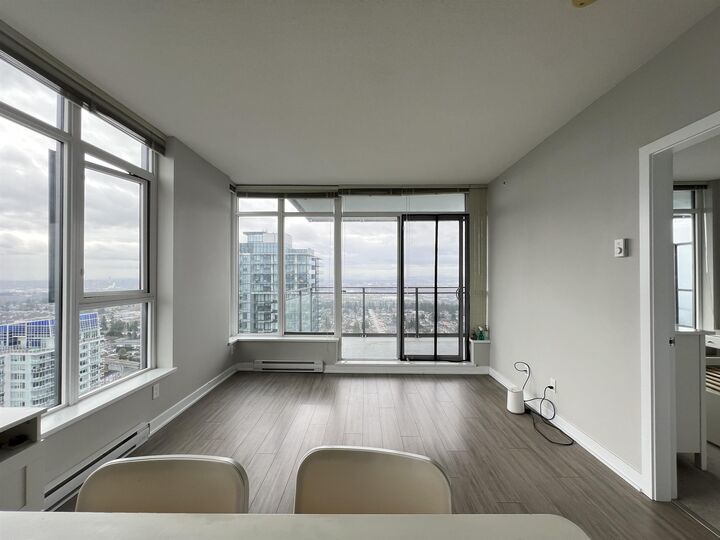Property Photo:  4900 Lennox Lane 4007  BC V5H 0G9 