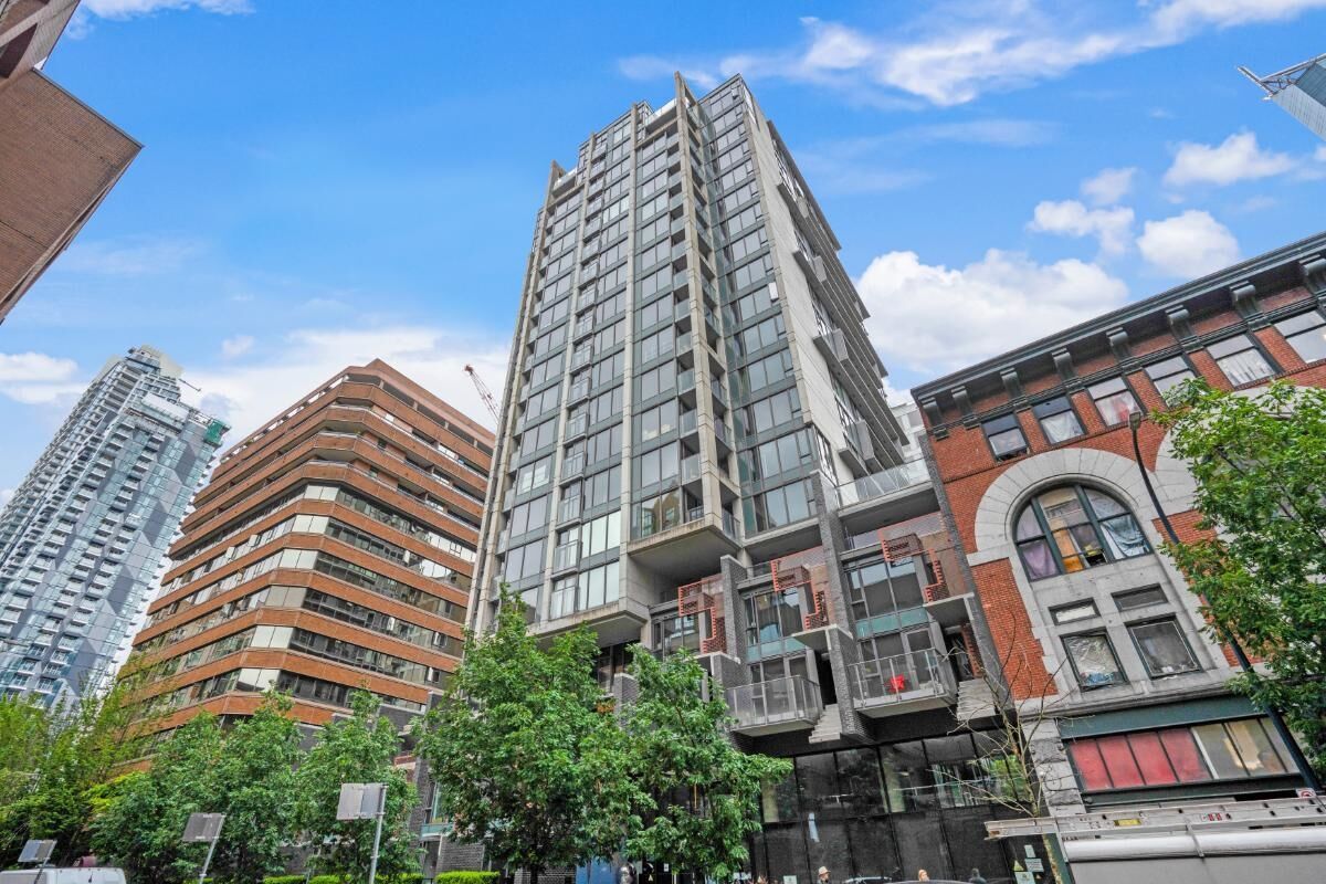 Property Photo:  1133 Hornby Street 1502  BC V6Z 1W1 