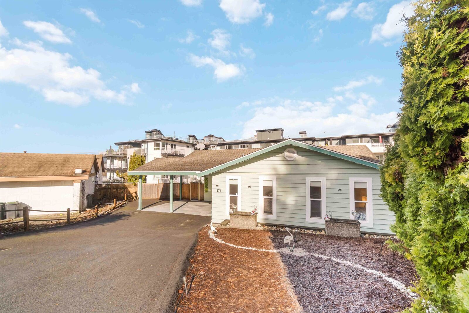 Property Photo:  171 Edward Crescent  BC V3H 3J8 