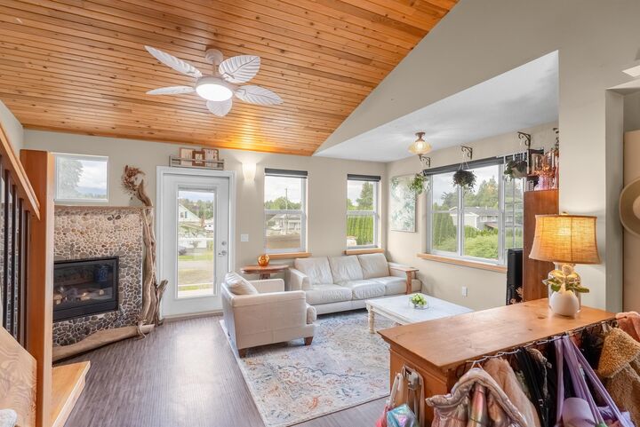 Photo de la propriété: 42312 Yarrow Central Road 30 BC V2R 5E2