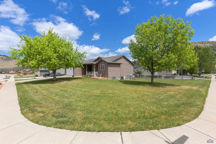 Property Photo: 14846 Telluride St SD 57769