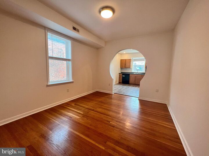 Property Photo:  1710 Snyder Avenue 2  PA 19145 