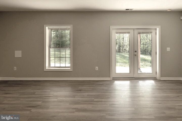 Property Photo:  12626 Kahns Road B  VA 20112 