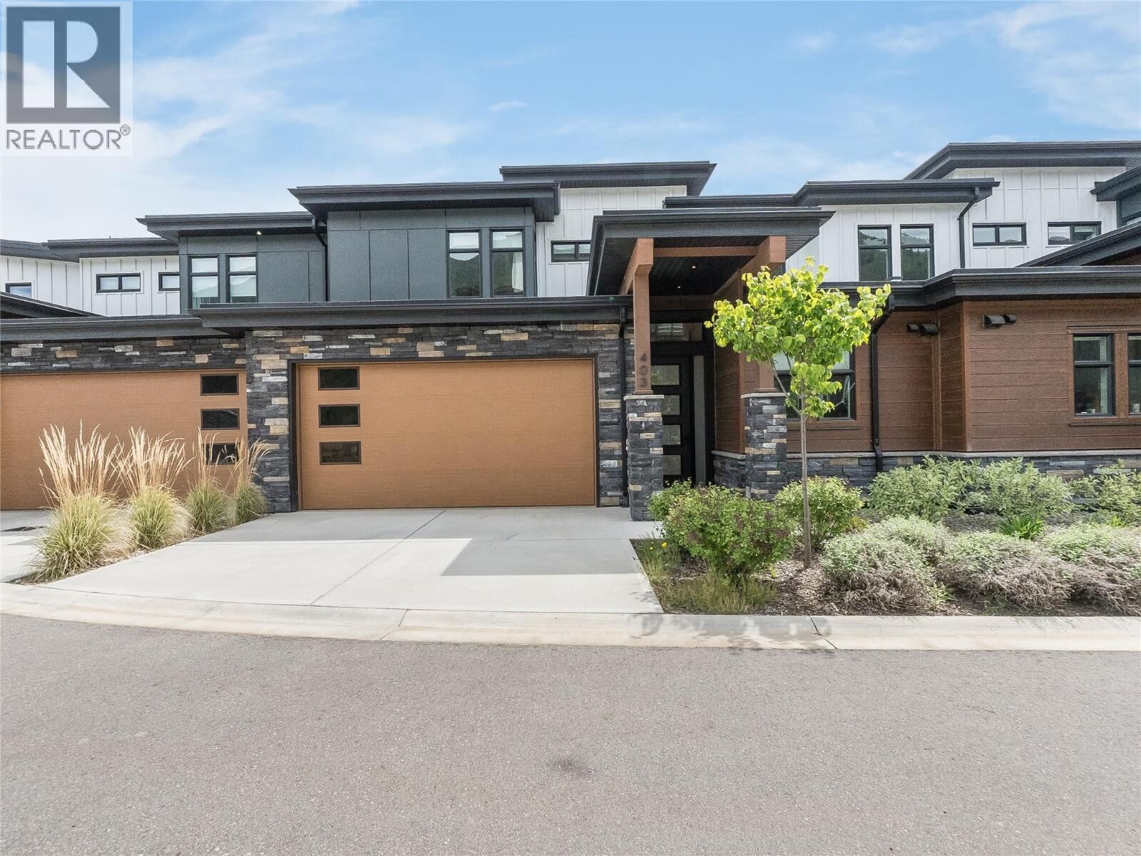 Property Photo:  910 Lakeside Drive 403  BC V1L 6G3 