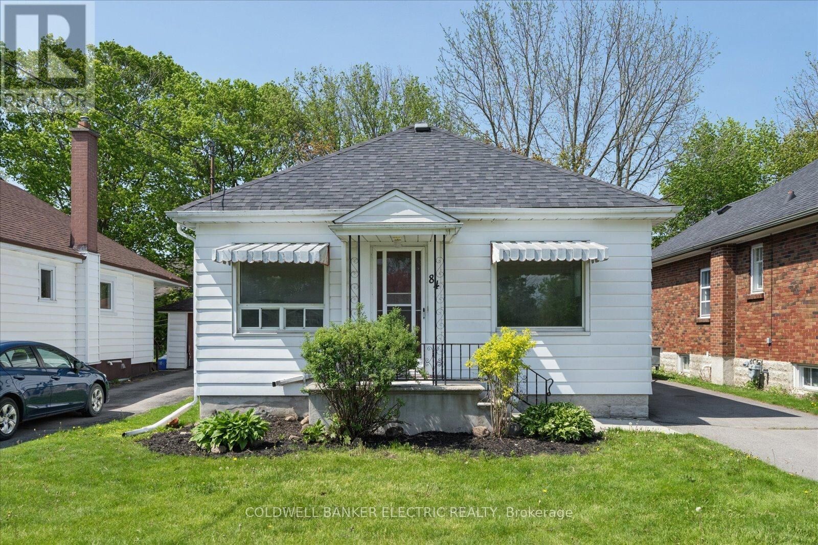 Property Photo:  84 Ware Street  ON K9J 2B7 