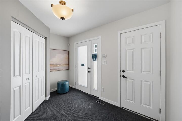 Property Photo: 113 Wapta Crescent MB R3X 0P1