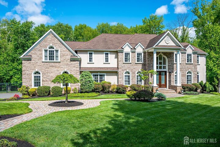Property Photo:  7 Alton Way  NJ 07076 