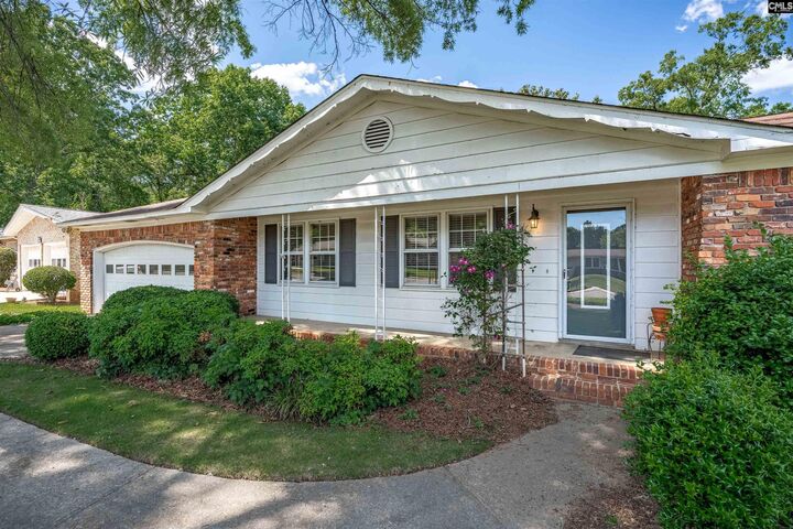 Property Photo:  5204 Glenmount  SC 29212 