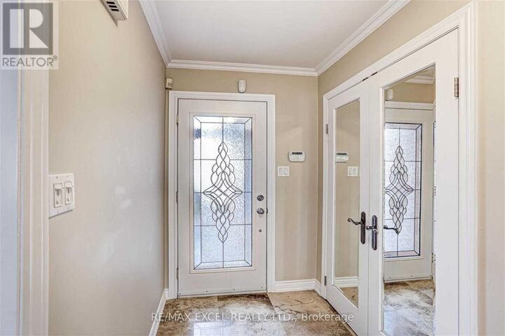 Property Photo: 59 Pentland Crescent Upper ON L6A 1T5