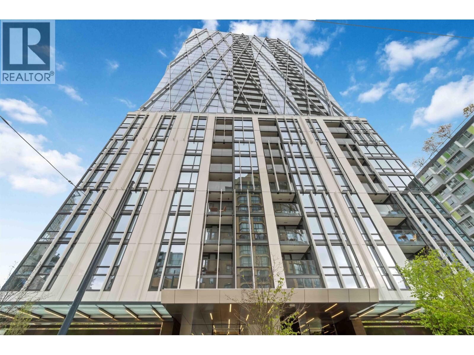Property Photo:  1111 Richards Street 1305  BC V6B 0S3 