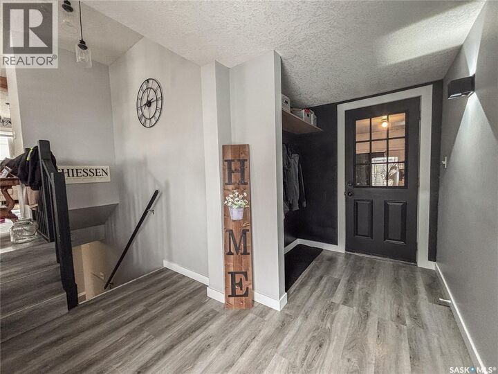 Property Photo:  812 Qu'Appelle Street  SK S0G 2B0 