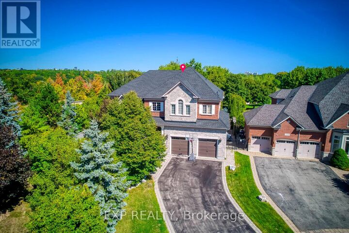 Property Photo:  530 Golfview Court  ON L6M 4W6 